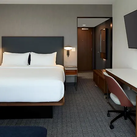 Courtyard By Marriott Montreal Laval Hotel Exterior photo