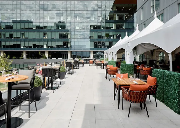 Courtyard By Marriott Montreal Laval