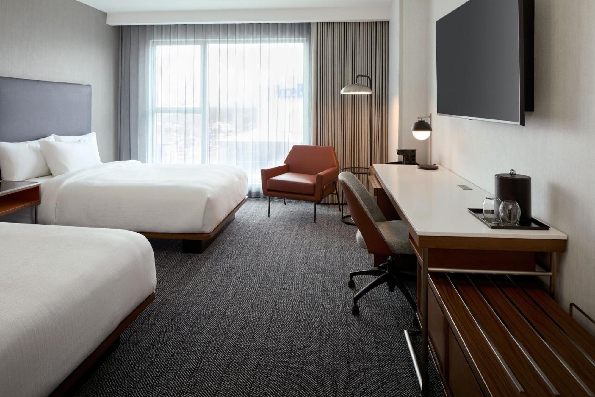 Hotel Courtyard By Marriott Montreal