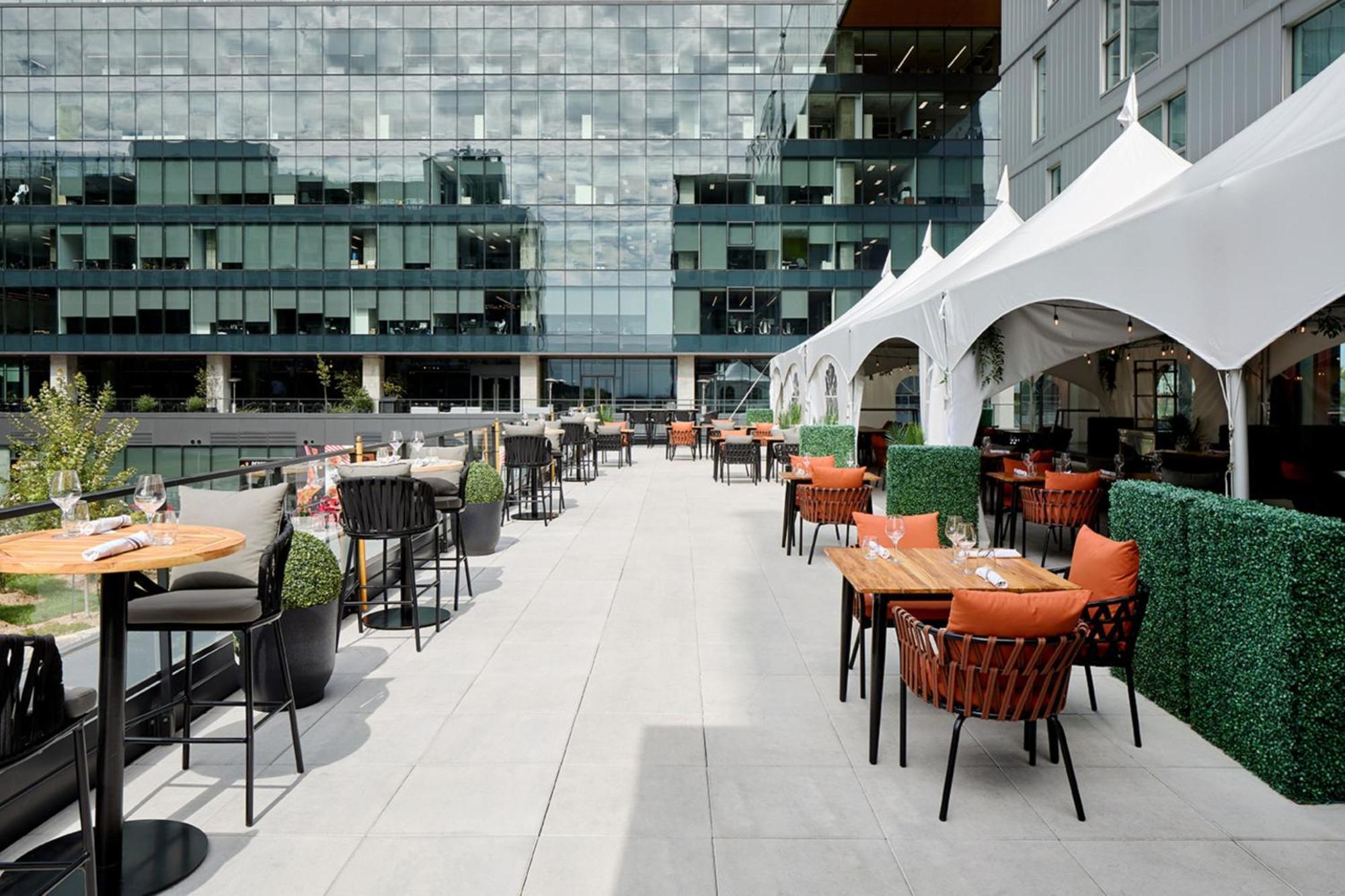 Courtyard By Marriott Montreal 4* Laval